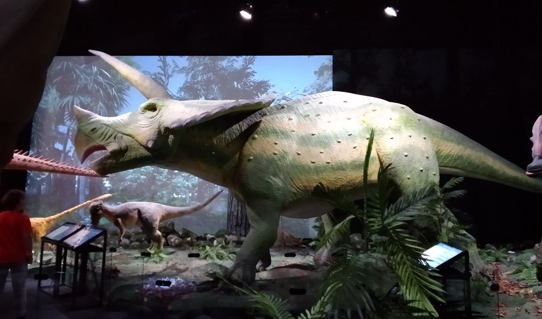 Выставка динозавров в музее Эврика в Хельсинки